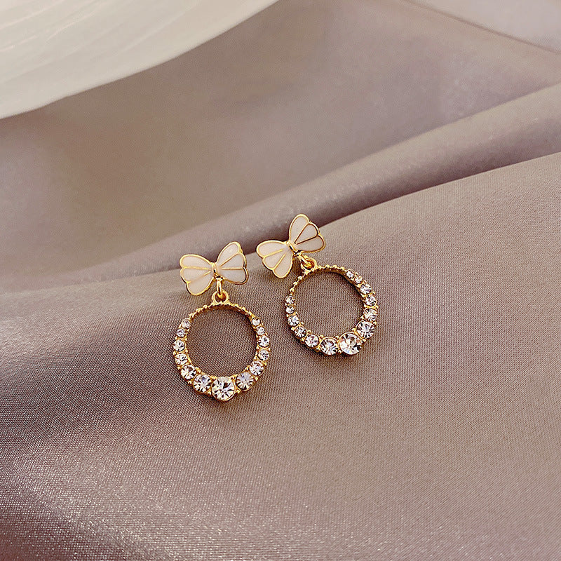 stud earring